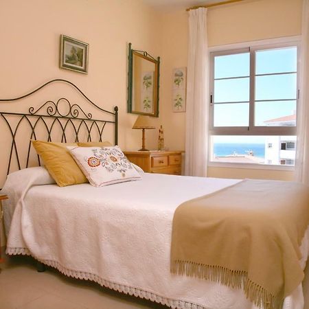 Apartamento Con Vistas En 内尔哈 外观 照片