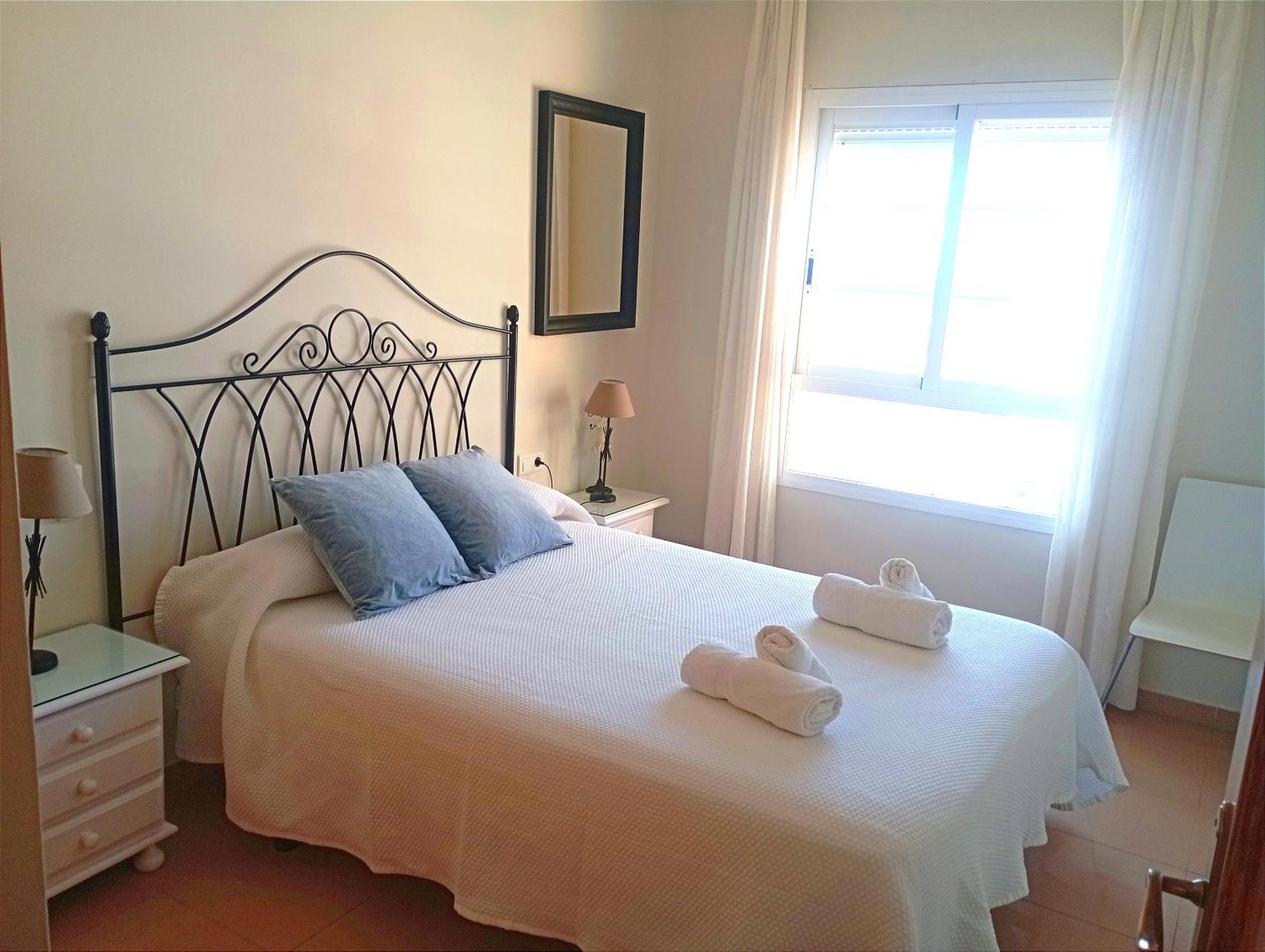 Apartamento Con Vistas En 内尔哈 外观 照片