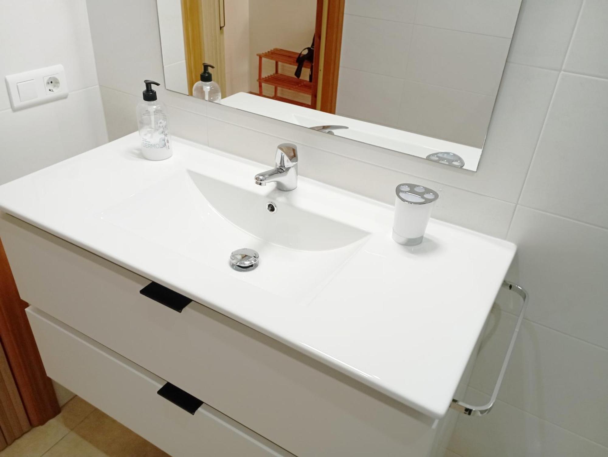 Apartamento Con Vistas En 内尔哈 客房 照片