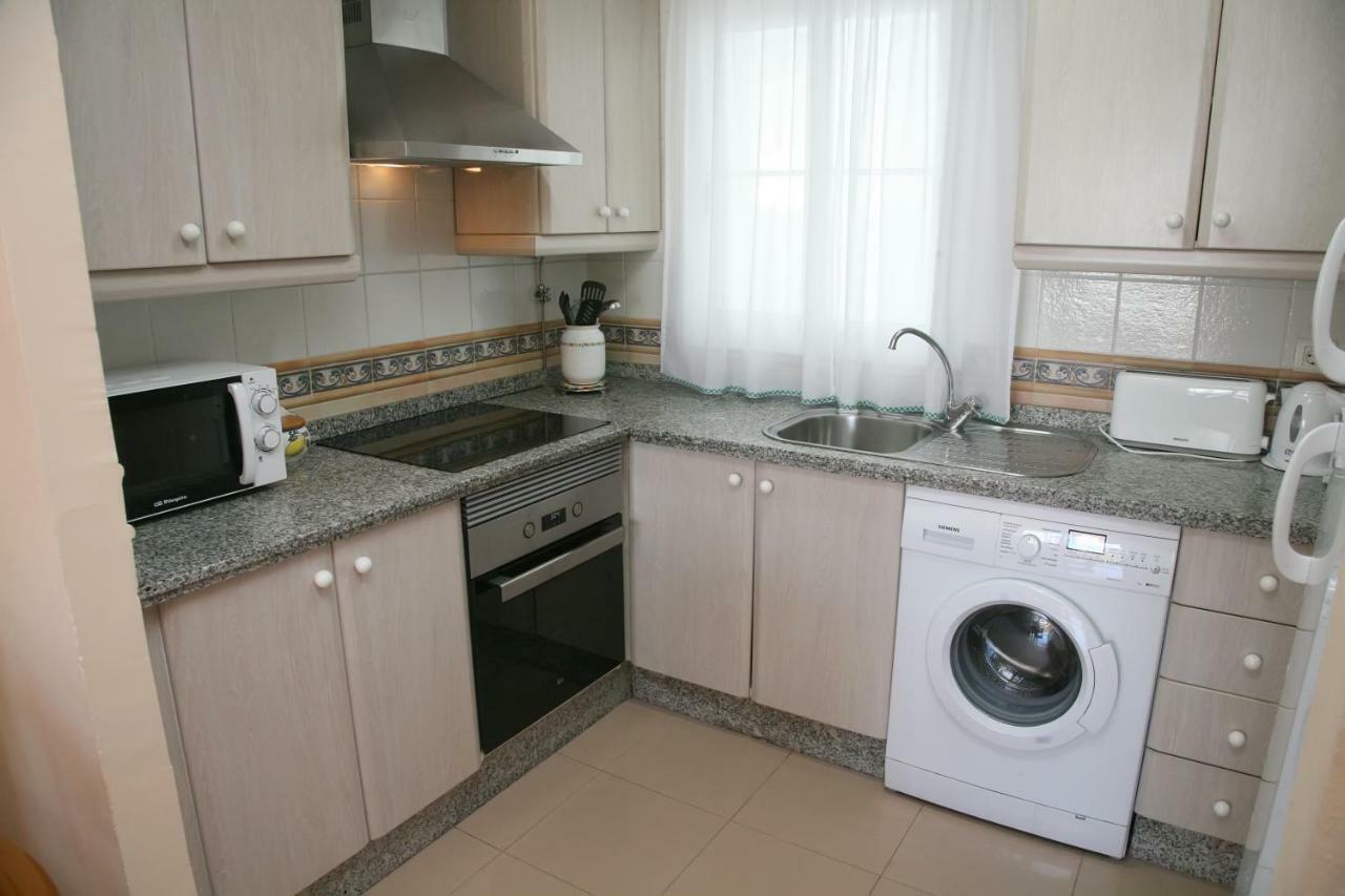 Apartamento Con Vistas En 内尔哈 外观 照片